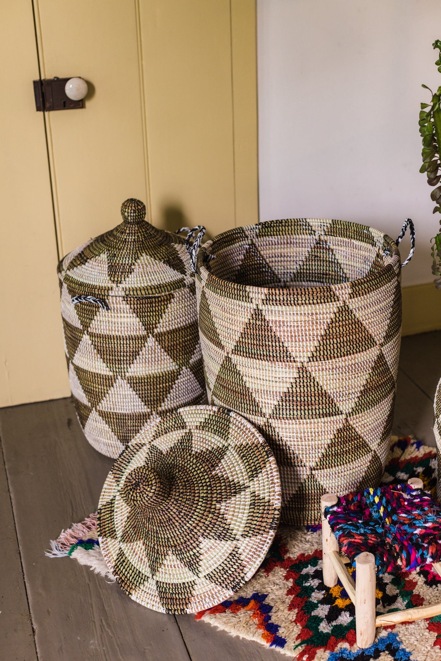 Baskets - 3 nesting sizes with design and handmade in West Africa